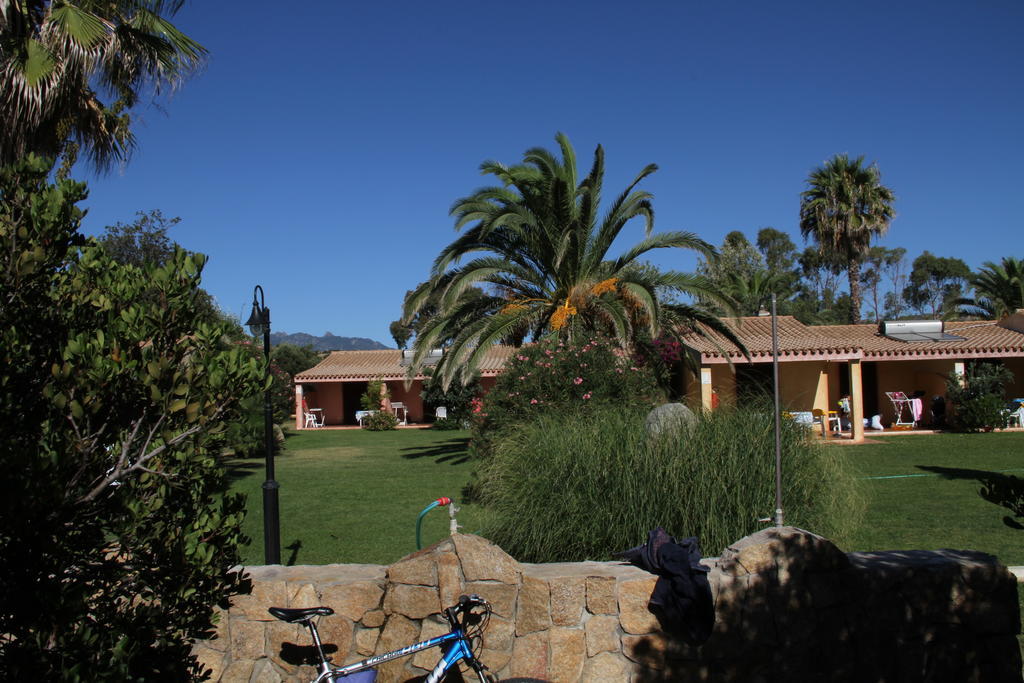 Villaggio Piscina Rei Monte Nai Chambre photo